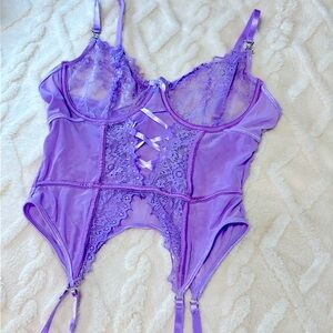 Lavender Underwire Lace Up Lingerie Set